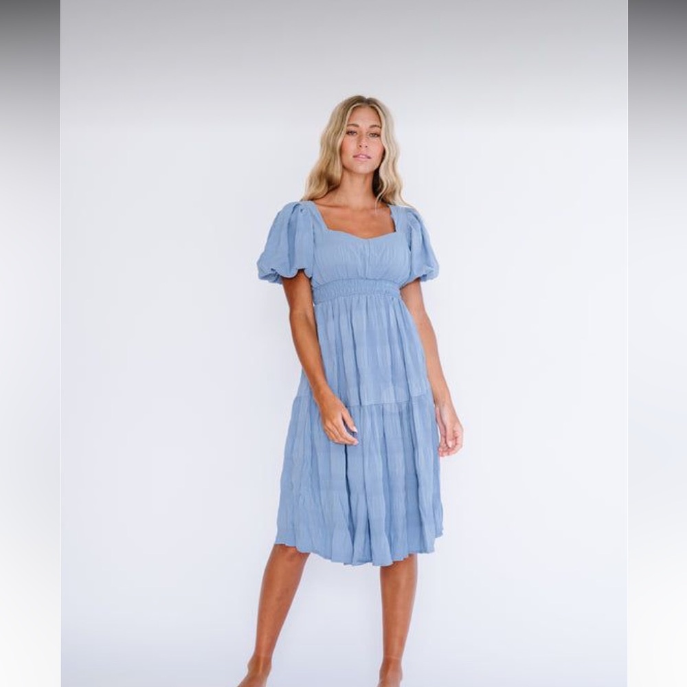 SOLD Lettie Boutique Fehrnvi blue puff sleeves damsel smocked dress L M HYFVE
